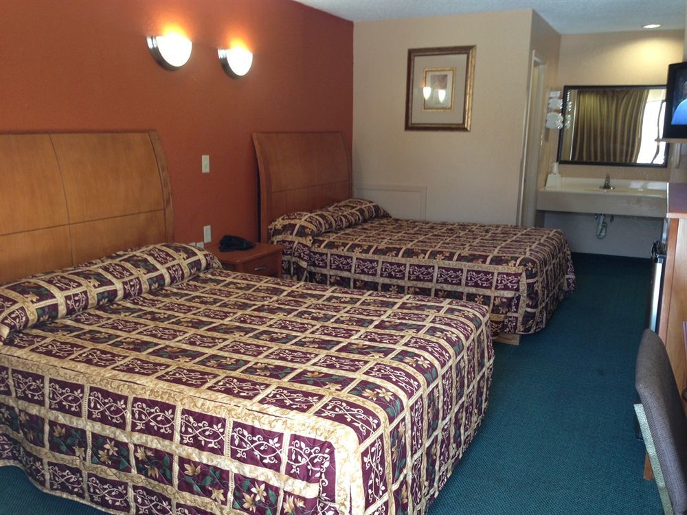 Oyo Hotel Groesbeck Εξωτερικό φωτογραφία